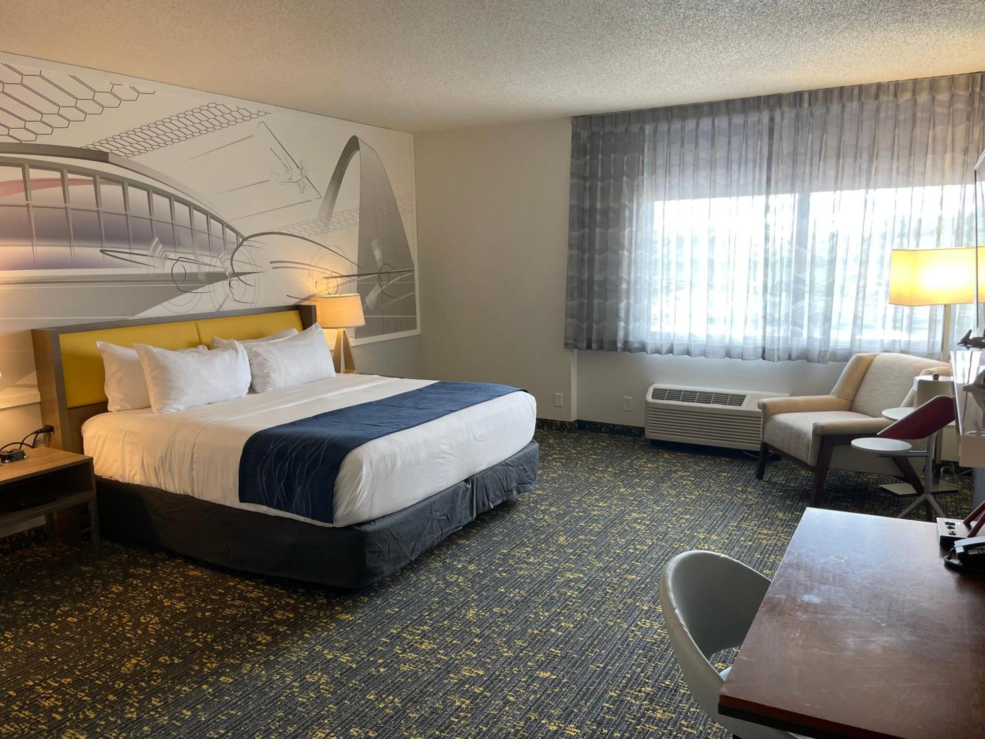 Saint Louis Airport Hotel Woodson Terrace Exterior photo