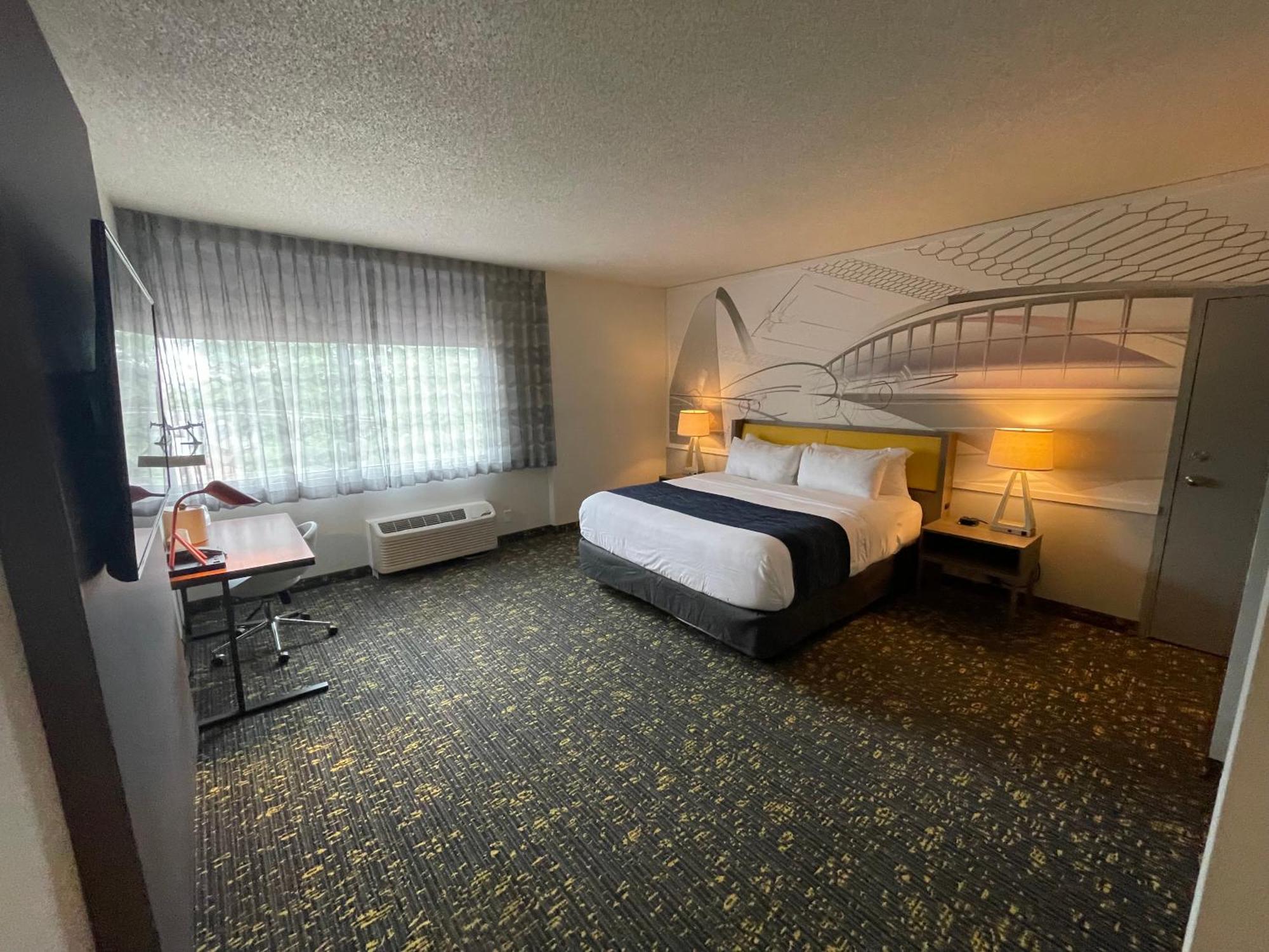 Saint Louis Airport Hotel Woodson Terrace Exterior photo